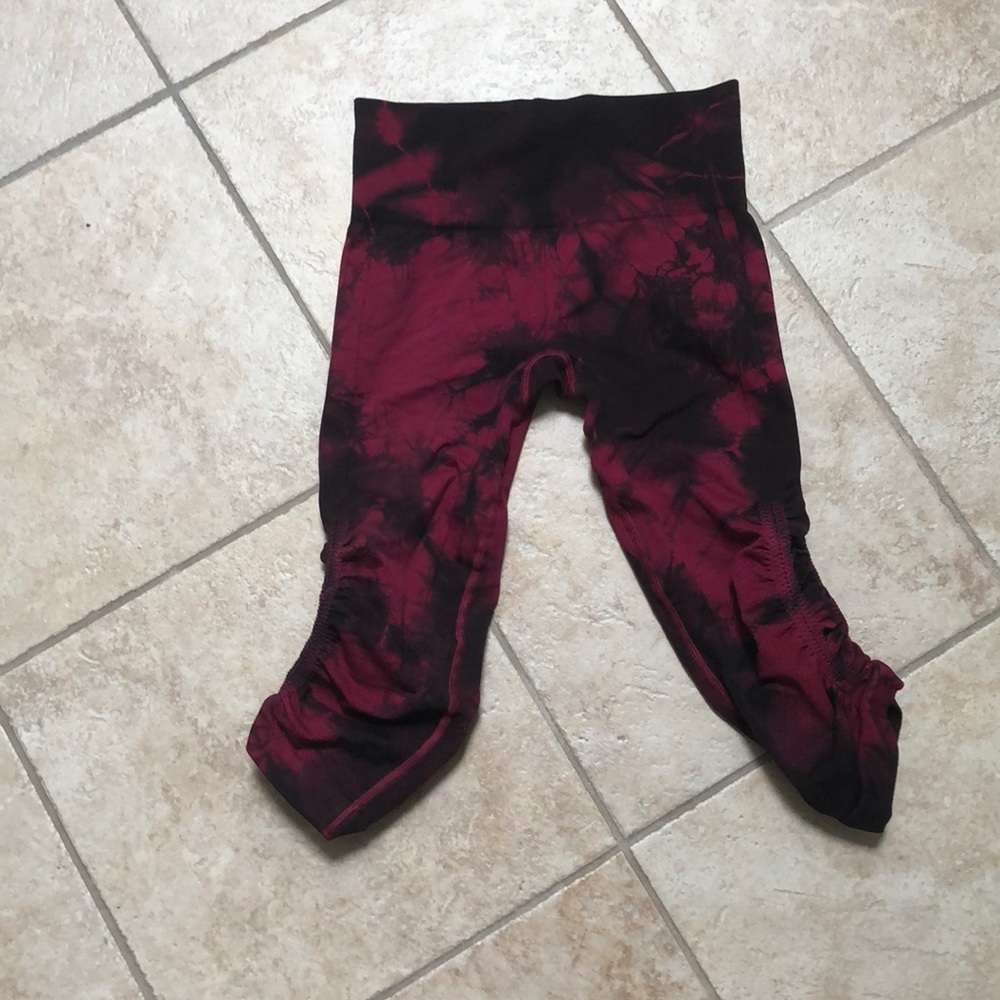 Lululemon leggings like new size 4